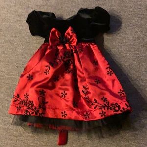 Holiday dress for 18 month in good condition!